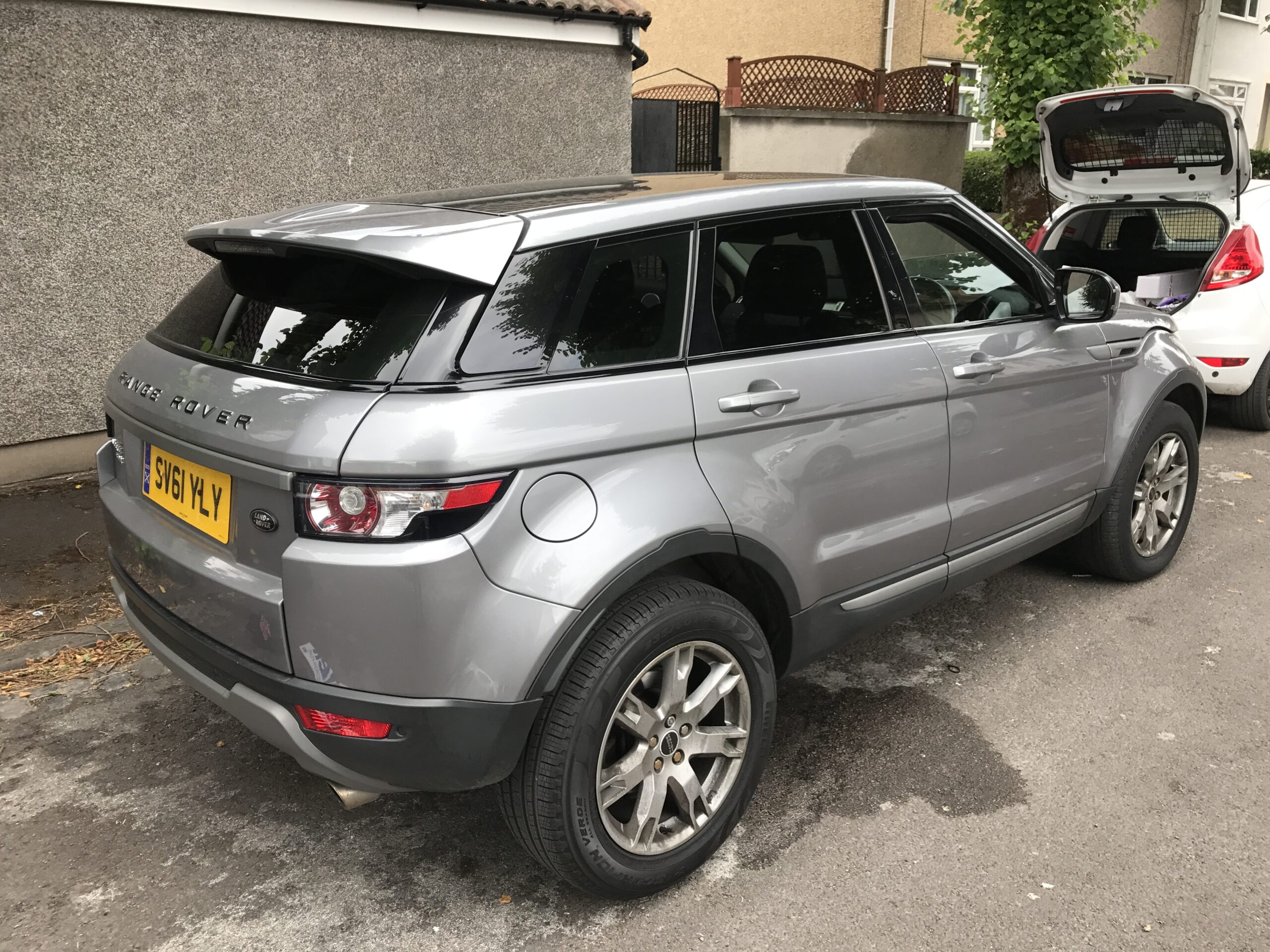 Bristol window tinting - privacy and comfort